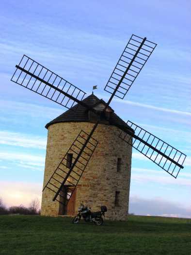 Replika mlýnu v Jalubí